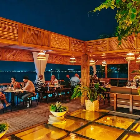 Kleopatra Hotell